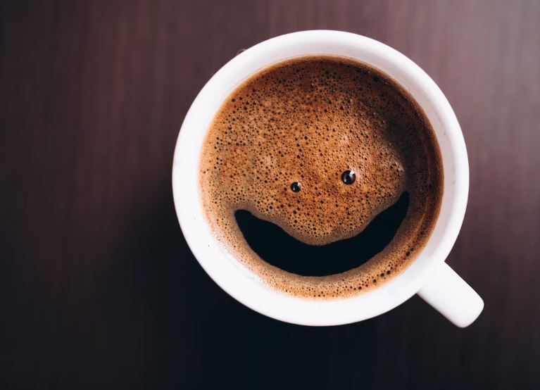 Efek Samping Minum Kopi Hitam Tanpa Gula: Waspadai Dampak Diuretiknya