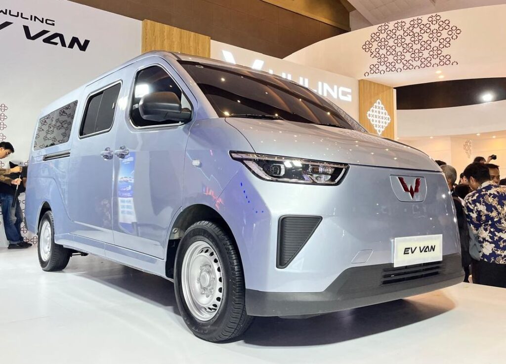 Untuk Mewujudkan Tujuan Ini, Wuling Produksi Mobil Listrik Secara Lokal Tanpa Impor CBU