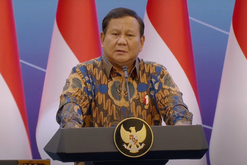 Prabowo ke Buruh: Kapolri dan Panglima TNI Akan Tetap Bertahan