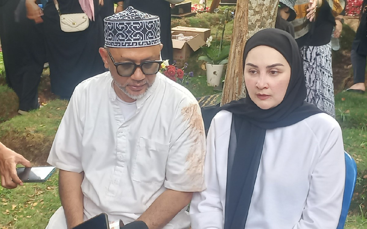Sebelum Terakhir Napas, Ayah Mona Ratuliu Berusaha Wudhu untuk Shalat Malam
