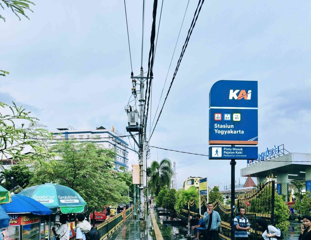 Mudik Bersama KAI Saat Putus Hati, Pengalaman yang Membuat Ketagihan Naik Kereta