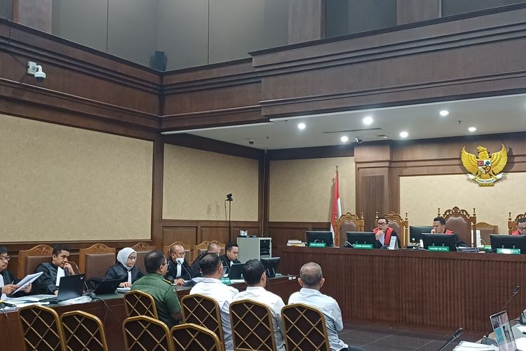 Hakim Tom Lembong pada Sidang Sindir TNI: “Jika Dana Tak Cukup, Mengapa Ajukan Ke Kemendag?”