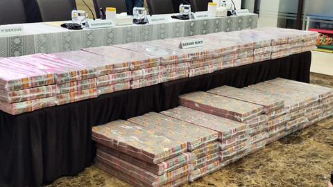 Foto: Harta Berlimjudi Online Senilai Rp 530 Miliar yang Didenda oleh Polisi