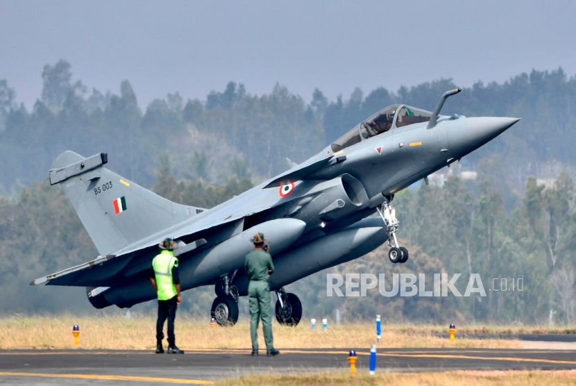 Pakar Ungkap Kekhawatiran Besar: Pesawat Tempur J-10 Pakistan Ditembak Jatuh