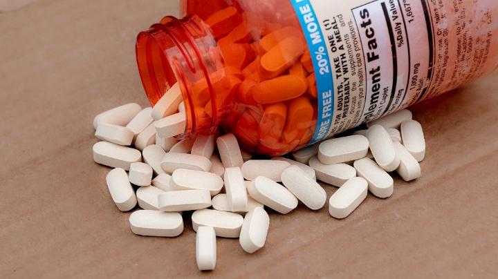 Pakar Kesehatan Ungkap 3 Vitamin Populer yang Tidak Beri Manfaat