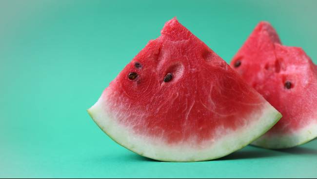 5 Buah Ini Lebih Enak dan Sehat Dimakan Kosong, Suka Yang Mana?