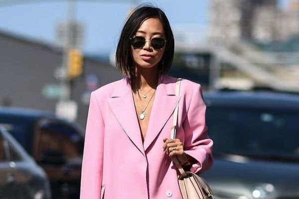 7 Gaya Seru Mix & Match: Jadilah Ikon dengan Busana Pink Unikmu